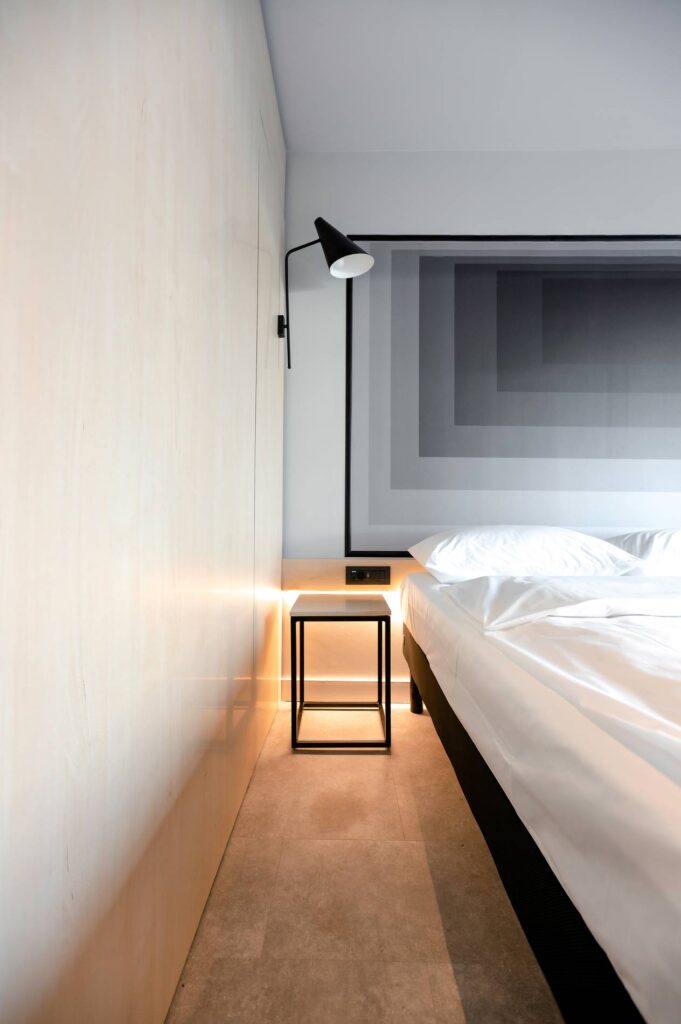 hotel ibis 12